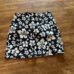 Hawaiian Print Pencil Skirt